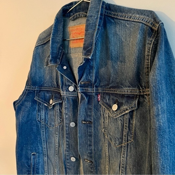 Levi’s Trucker Denim Jacket - Picture 4 of 14